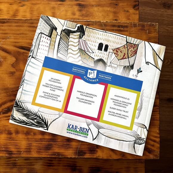 PJ Library Yaffa And Fatima: Shalom, Salaam Jewish Paperback Book - Picture 8 of 9